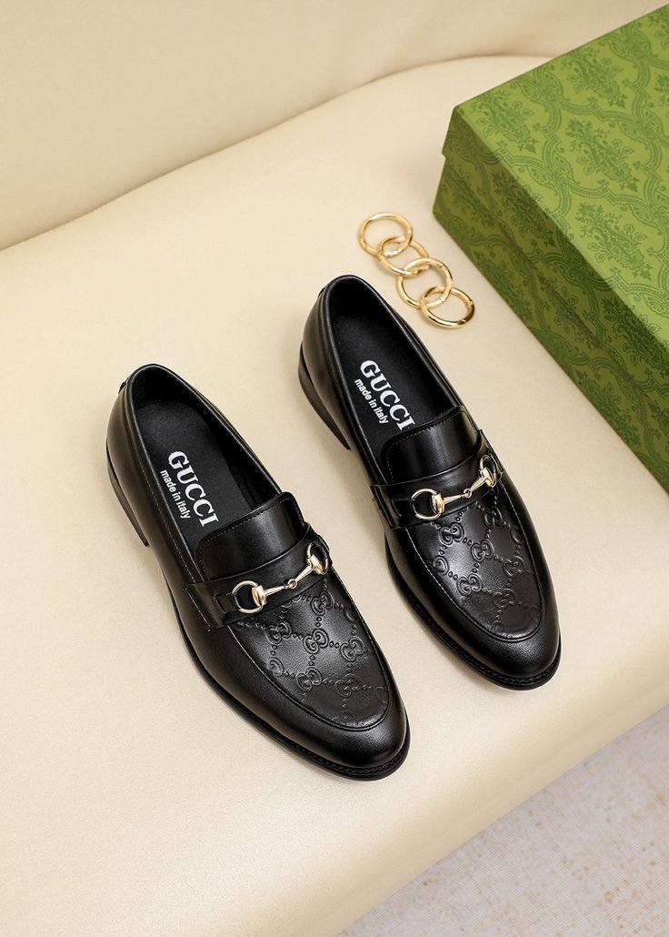 Luxury Horsebit Loafer – Black Embossed Edition